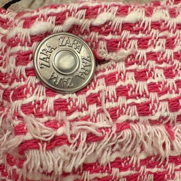 NWT Zara TWEED WEAVE STRUCTURED HIGH WAIST SHORTS W/ BACK POCKETS PINK Medium - Picture 5 of 13